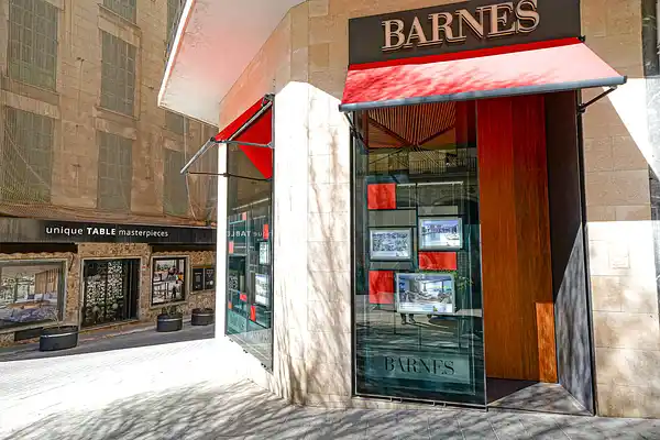 BARNES Mallorca